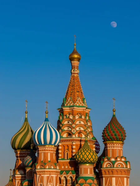 St. Cathédrale Basilique sur la Place Rouge à Moscou, Russie — Photo