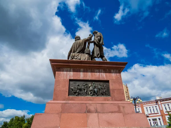 Monumento a Minin y Pozharsky, Nizhny Novgorod, Rusia — Foto de Stock