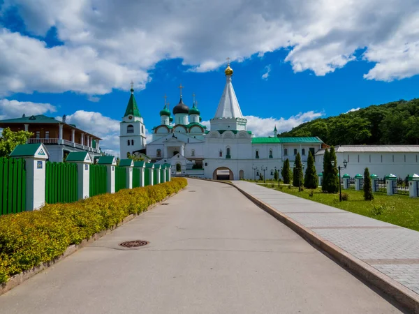 Nizhny Novgorod Pechersky Ascension Manastırı Kompleksi, Rusya