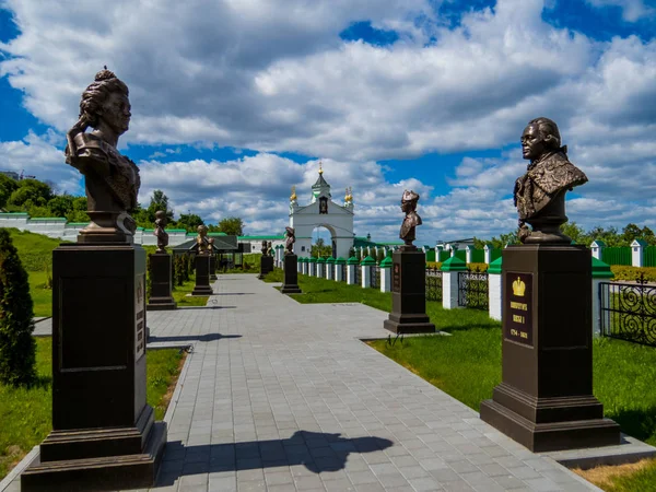 Complejo del Monasterio de la Ascensión Pechersky en Nizhny Novgorod, Rusia — Foto de Stock