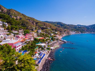 Maronti Beach, Ischia, İtalya 