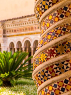 Manastır, Duvarların Dışında Aziz Paul Bazilikası, Roma, İtalya 