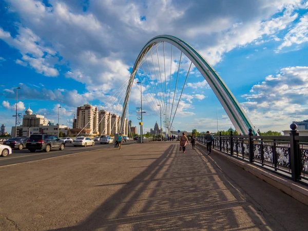 Ramstore Arch Bridge, Nur-Sultan (Astana), Cazaquistão — Fotografia de Stock