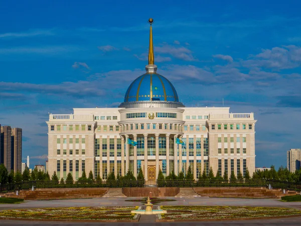 Ak Orda Cumhurbaşkanlığı Sarayı, Nur-Sultan (Astana), Kazakistan — Stok fotoğraf