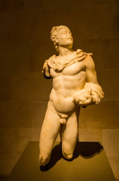 Statua in marmo del dio Mercurio, Museo Nazionale di Beirut, Libano — Foto Stock