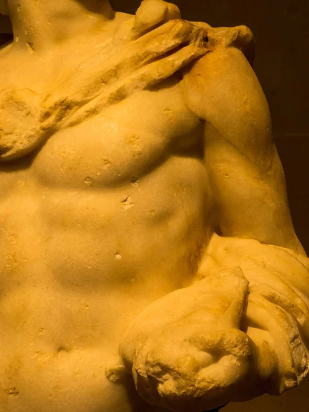 Mramorová socha Boha Mercury, národní muzeum Bejrútu, Libanon — Stock fotografie