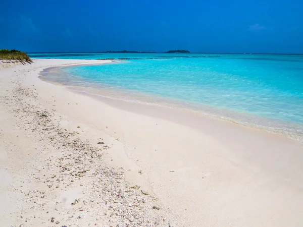 Mar incrível nas Maldivas — Fotografia de Stock