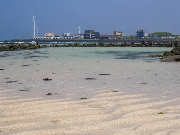 Jeju Adası, Güney Kore 'deki Woljeong Sahili manzarası