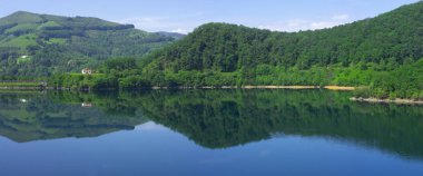 Su rezervuar göl Aniarbe, İspanya