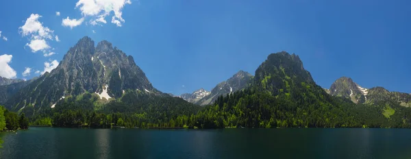 Lake Mountains Pyrenees Aiguestortes Estany Sant Maurici National Park Spain — Stock Photo, Image