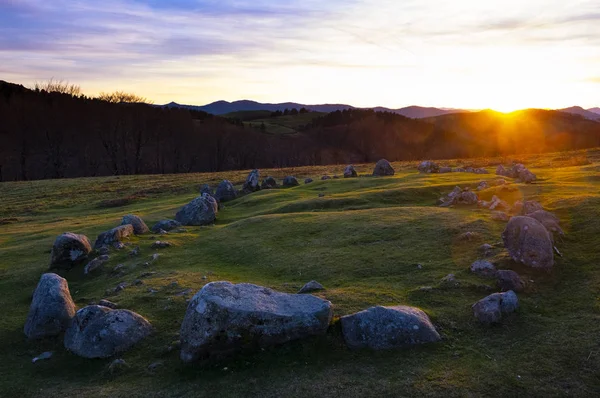 Cromlech de Oianleku yer alan park, Aiako Harriak içinde Bask Ülkesi