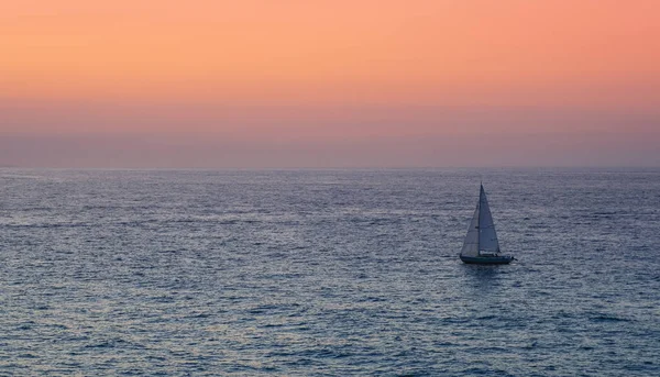 Segelboote Vor Der Küste Von Donostia Spanien — Stockfoto