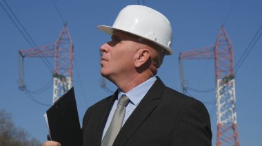 Enerjik Sanayi kullanım gündemi yapmak bakım faaliyette çalışan mühendis