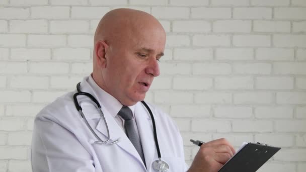 Parlare Persone Mediche Dare Consigli Scrittura Dati Medici Agenda — Video Stock