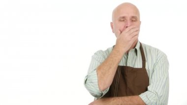 Tembel adam esniyor kalmak ve uykuya yorgun ve Overworked uykulu kişi görüntü düşmek