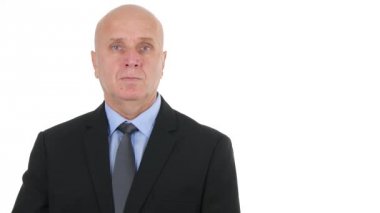 Beden dili ile olumsuzlama parmak işareti görüntüsüyle ciddi işadamı uyarı