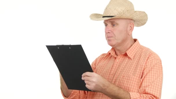 Serious Farmer Working Calculate Count Take Notes Using Pen Clipboard — Stock Video