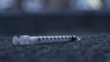 Kullanılan ve sokağa düştü uyuşturucu tüketimi için kullanılan görünümü Kapat enjeksiyon
