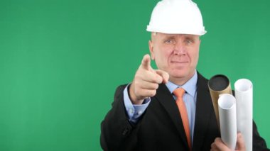 Mimar ile bina planları el jestleri Yaşasın yapmak (Ultra High Definition, Ultrahd, Ultra Hd, Uhd, 4k, 3840 x 2160)