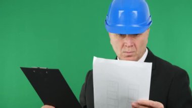 Ciddi mühendis almak notlar kullanım kalem yazmak içinde Clipboard (Ultra High Definition, Ultrahd, Ultra Hd, Uhd, 4k, 3840 x 2160)