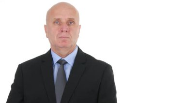 İş adamı durdur ve olumsuzluk işareti yapmak parmak yok jest uyarı ve reddetme