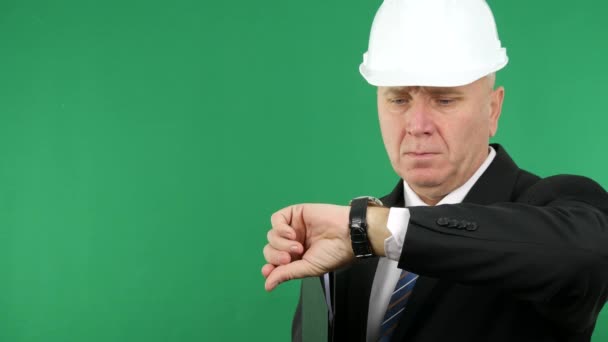 Inżynier Czeka Spotkanie Biznesmen Właśnie Nurtowało Jego Ręki Zegarek — Wideo stockowe