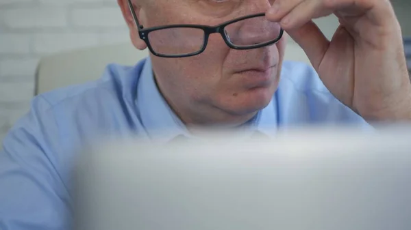 Businessman Finishing Office Work Take Out His Glasses — Stock Photo, Image