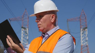 Mühendis görüntü gündemde teknik veri yazma