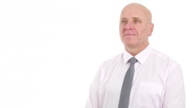 Bir iş toplantısı bekleyen gülümseyen iş adamı görüntü konaklama