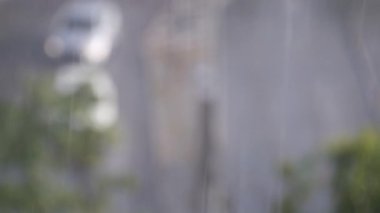 Yağmurlu bir gün sonbahar sezonu bulanık görüntü kötü havalarda