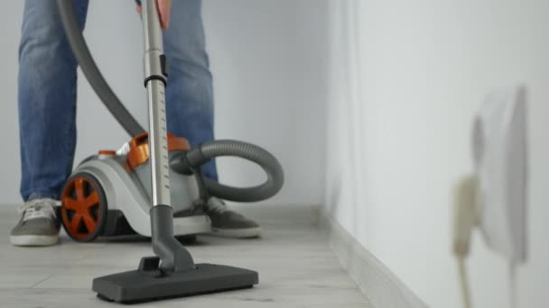 Employee Using Vacuum Cleaner Office Clean Dirty Room Floor — Stock Video