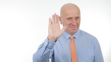 Görüntü gülümseyen ve Stop el hareketleri yaparak işadamı ile