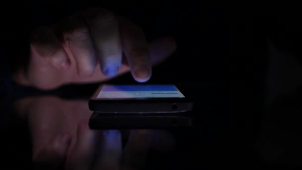 Man Hands Close Image Dark Switch Smartphone Use Application — Stock Video