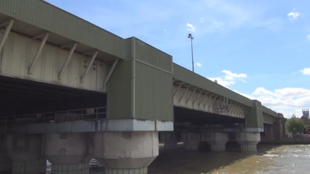 Pont Dessus Tamise Utilisé Dans Transport Ferroviaire Londres — Video