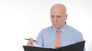 İşadamı resim klasör sayfalarına göz atın ve Iş sözleşmeleri ve belgeleri okuyun