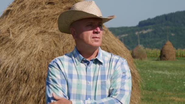 Farmer Image Looking Around Satisfied Inspecting Farmland Culture — Stock Video