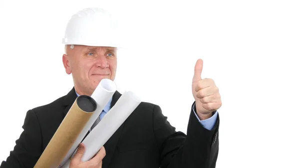 Ingeniero imagen sonrisa y hacer un pulgar hacia arriba gestos de la mano —  Fotos de Stock