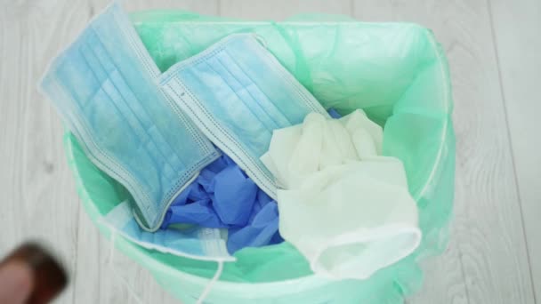 Doctor in Hospital Throws Away to the Garbage in Slow Motion Expired Medicines, Refused Treatment with Dangerous Pills and Drugs — Stok Video