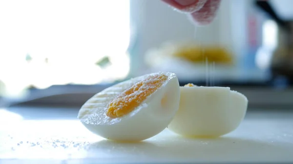 Närbild Bild Med Varm Och Läcker Kokt Ägg Vid Frukost — Stockfoto