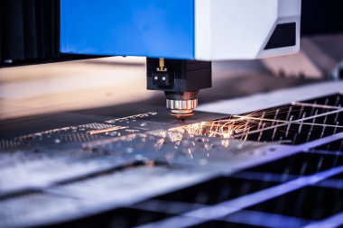 CNC freze tezgahı. İşleme ve lazer kesim t metal için