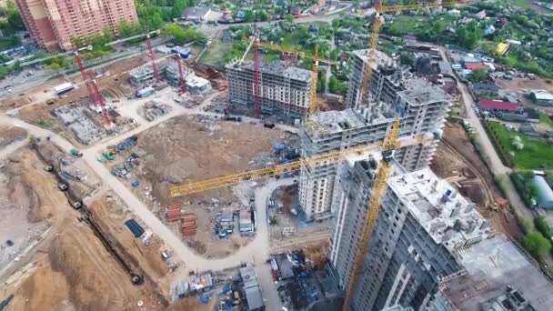 Drone Sobrevoa Estaleiro Perto Moscovo Guindastes Construção Zona Industrial Construção — Vídeo de Stock