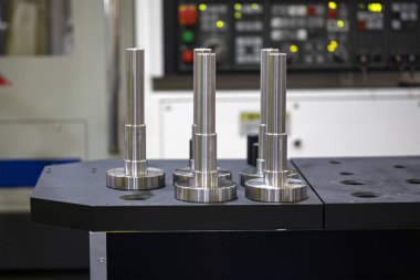 Otomatik bir makine için parçalar.