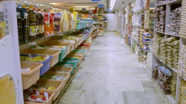 Chennai, Hindistan-05 Nisan 2019: şehir süpermarket Iç çekim, süpermarket standı Satılık ambalaj çeşitli marka.