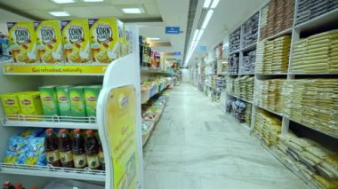 Chennai, Hindistan-05 Nisan 2019: şehir süpermarket Iç çekim, süpermarket standı Satılık ambalaj çeşitli marka.