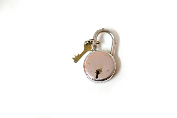 Μικρή κλειδαριά με κλειδί — Φωτογραφία Αρχείου
