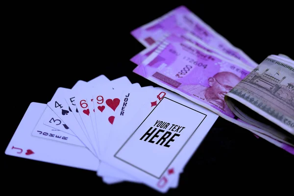 Royal Flush Playing Cards and Indian Currency Rupee bank notes — Stock Photo, Image