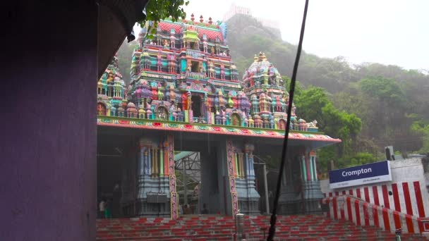 Indien Maj 2020 Kraftig Regn Utanför Hinduiska Templet Södra Indien — Stockvideo