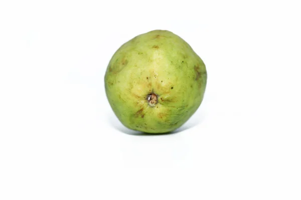 白色背景的番石榴 热带水果 — 图库照片