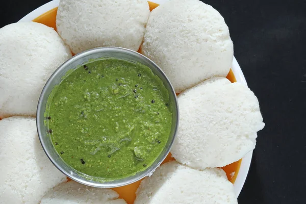 Güney Hindistan Kahvaltı Tarifi Idli Pirinç Keki Kişniş Aromalı Nane — Stok fotoğraf