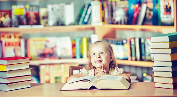 Kinder Onderwijs Levenswijze Leren Concept Met School — Stockfoto